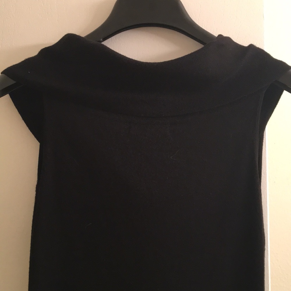 Dress - Picture 4 of 6
